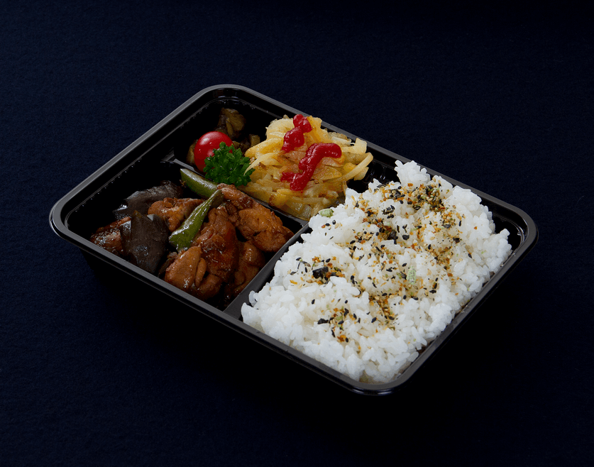 2021/09/07
今日のお弁当は鶏とナスの味噌炒めとポテトチーズのガレットです。😋
霧島市の人口10万人当たりの陽性者数もいよいよステージⅢ間近!📊💪 2021/09/07