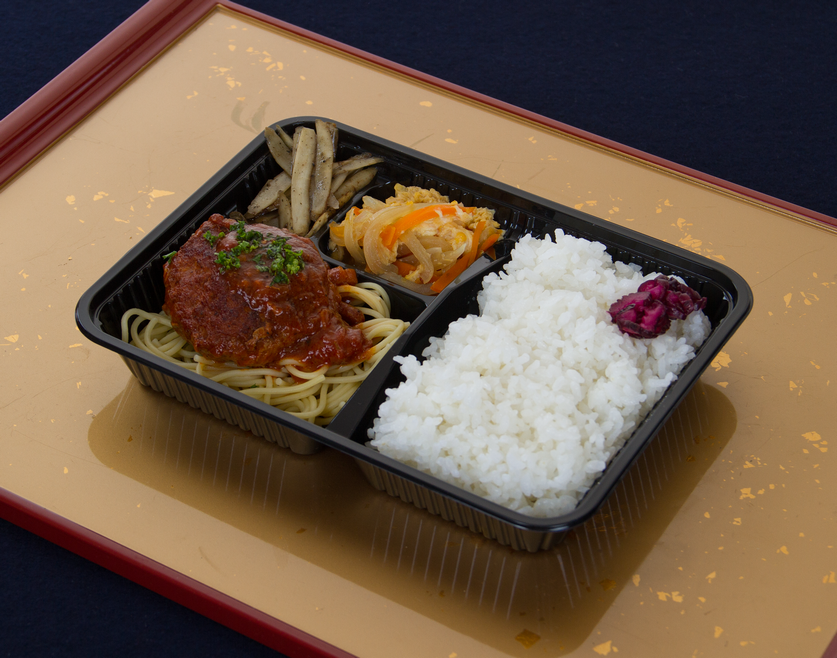 今日のお弁当は煮込みハンバーグと卵とじ、ゴボウの黒ゴマサラダです。😋
残り6日間 精一杯頑張ります!💪 2021/09/24